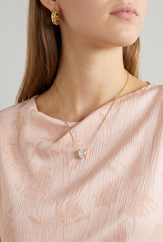 The Oval-Cut Pendant
