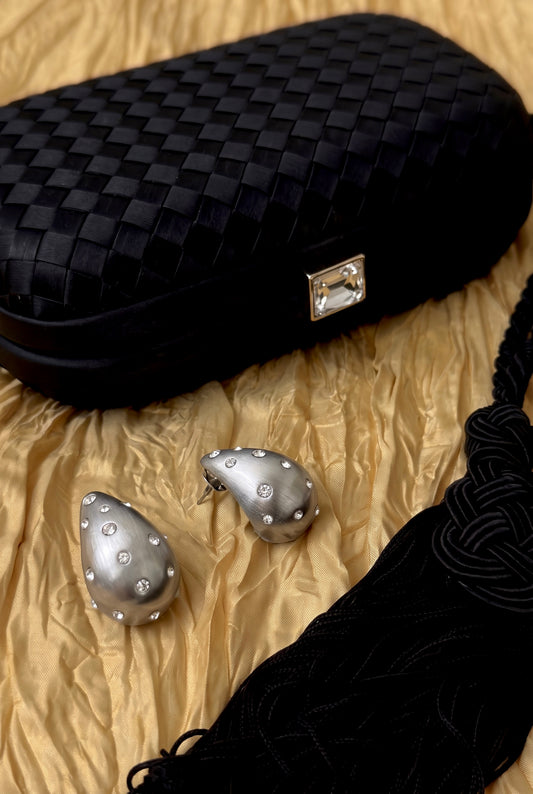 The Aurelia Drops