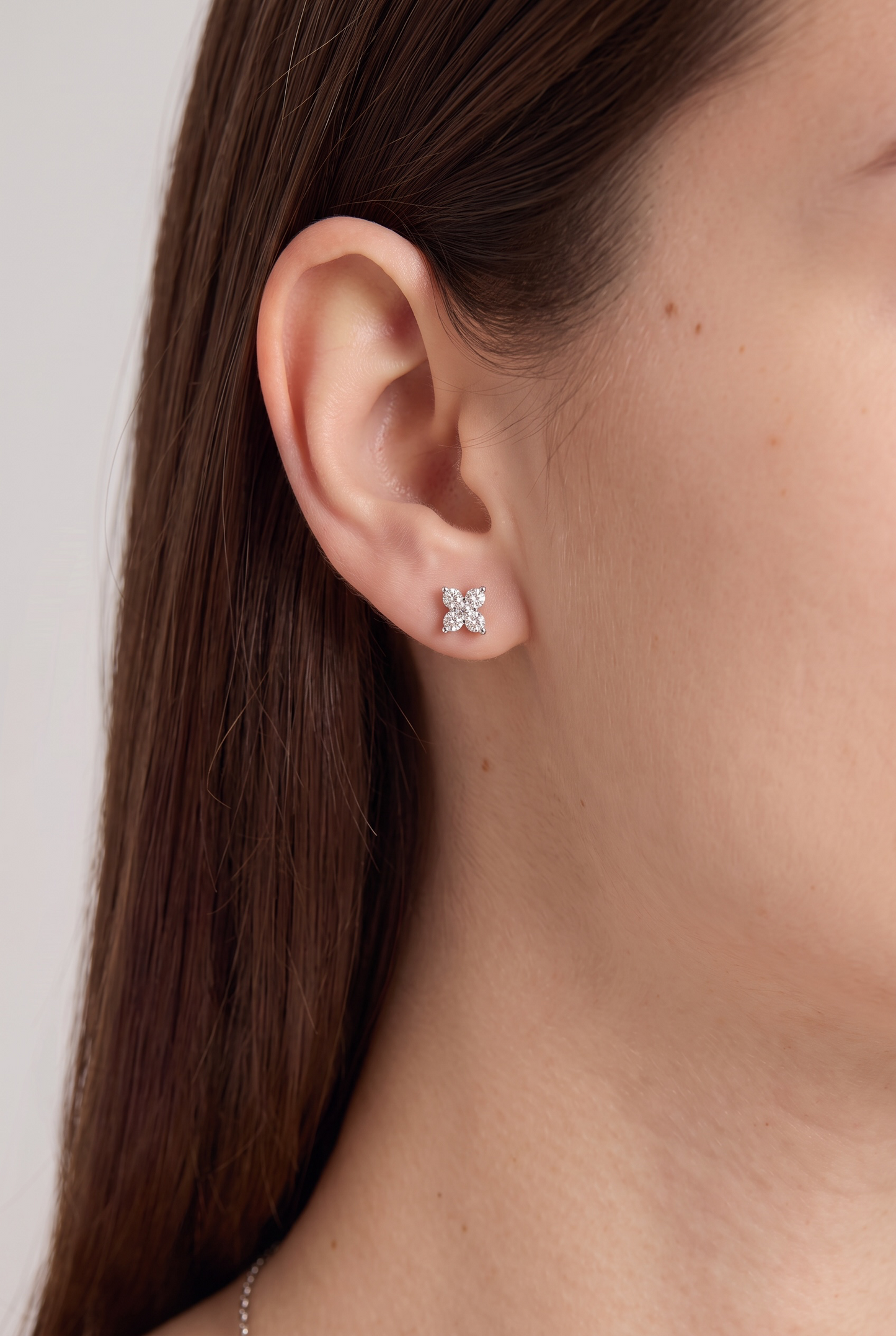 The Clover Studs