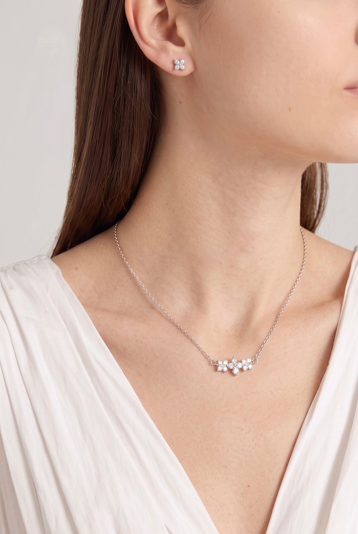 The Clover Studs
