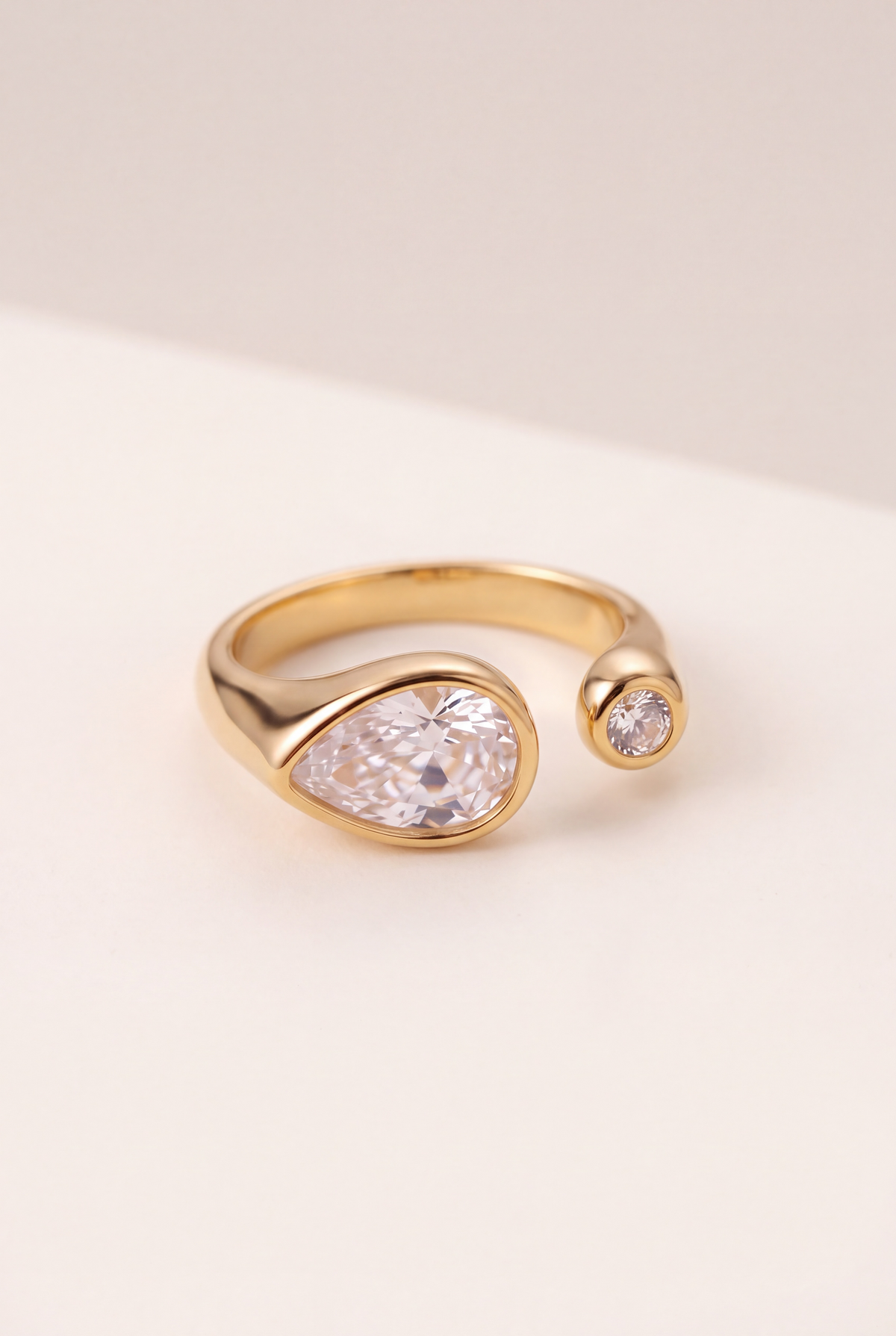 The Dualist Ring