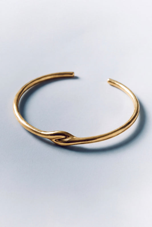 The Indented Contour Choker