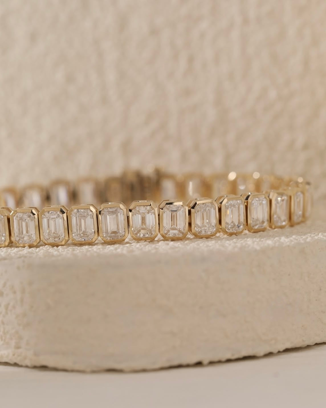 The Emerald-Cut Linear Bracelet