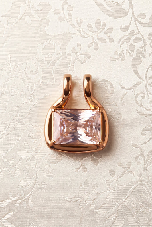 The Frame Necklace