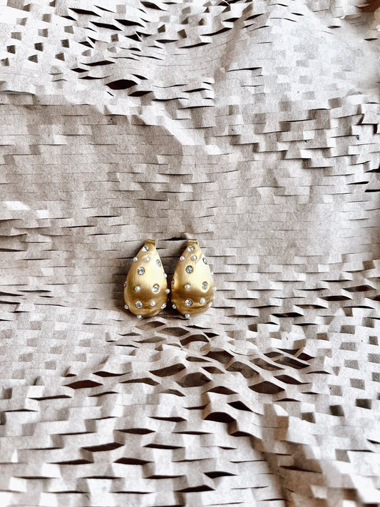 The Aurelia Drops