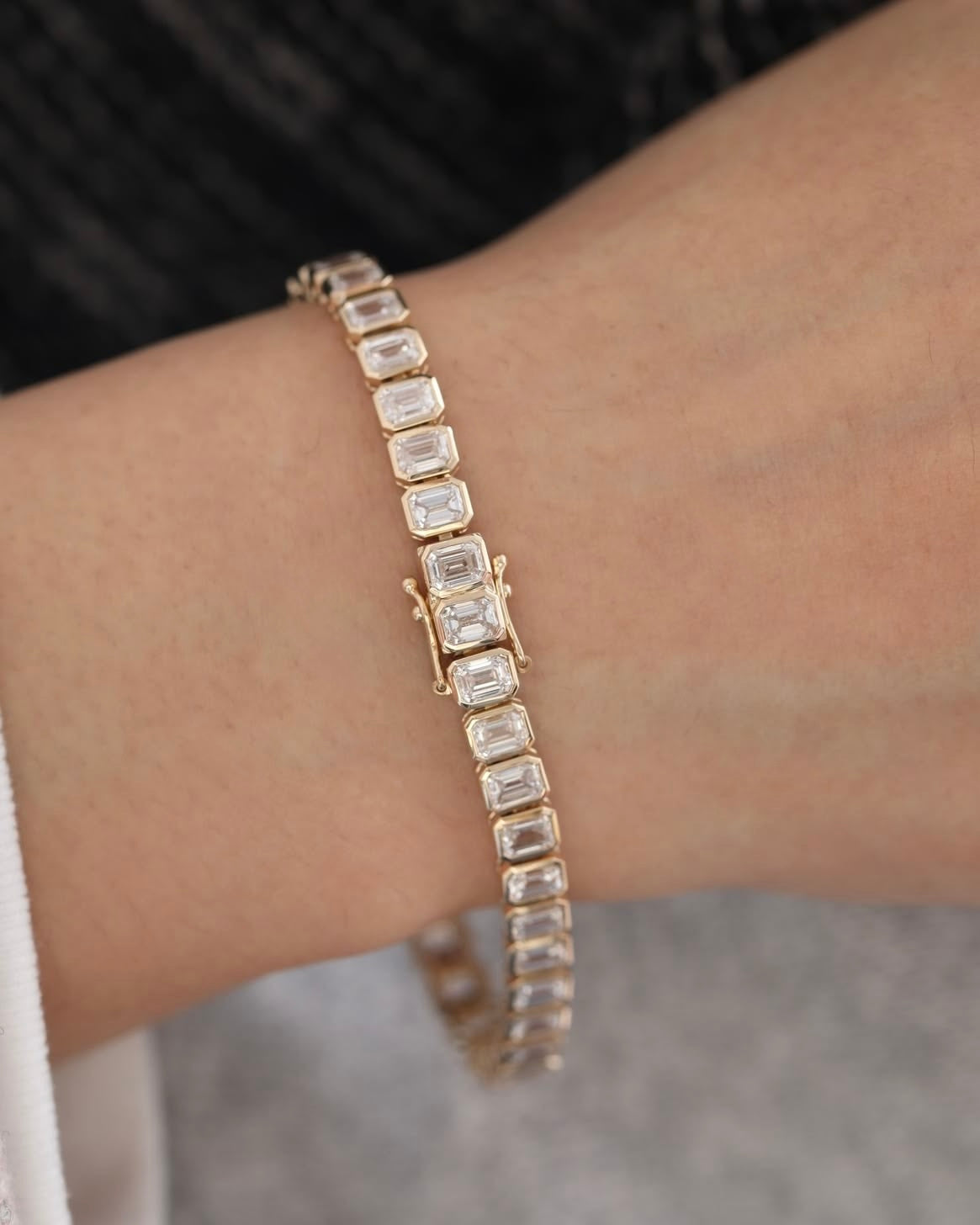 The Emerald-Cut Linear Bracelet