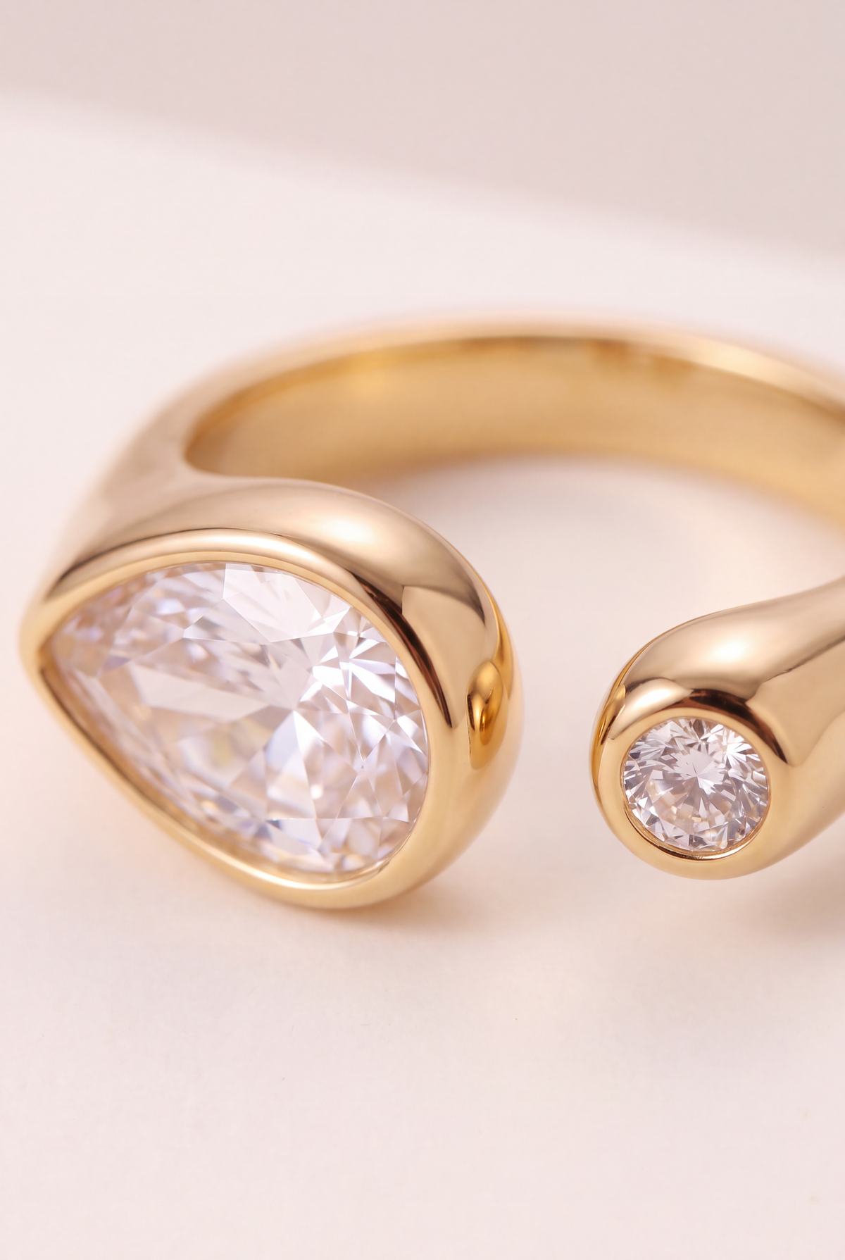 The Dualist Ring